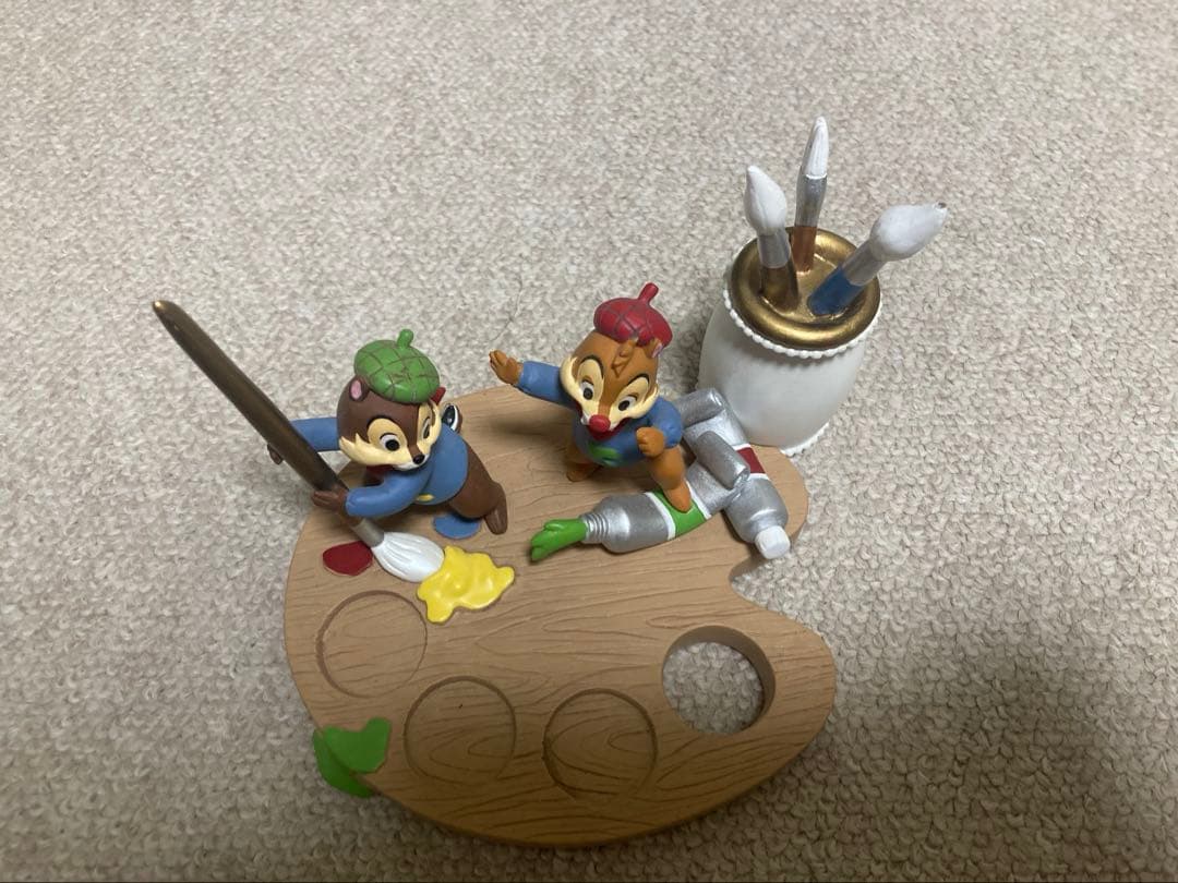 チップとデール パレット型置物 ディズニーストア