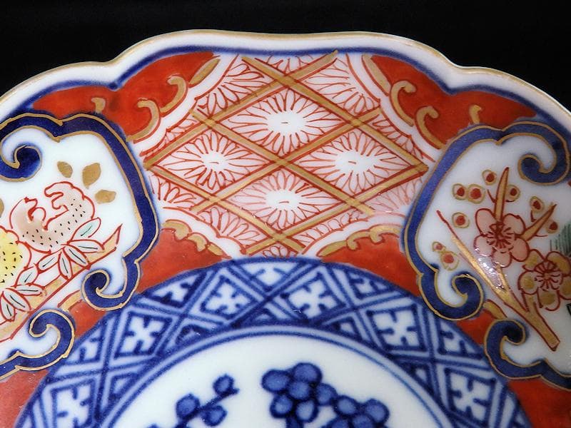 大聖寺伊万里　窓絵　柘榴　松　梅　菊花四方襷紋の図　４寸皿　５枚　AS-fbjf