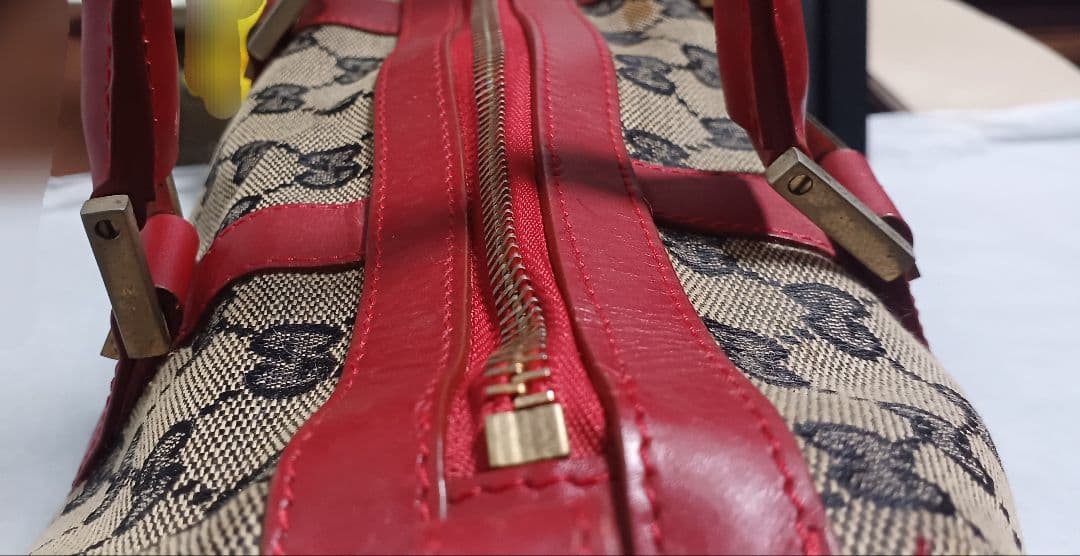 GUCCI ロゴ柄 ハンドバッグ ベージュ/レッド