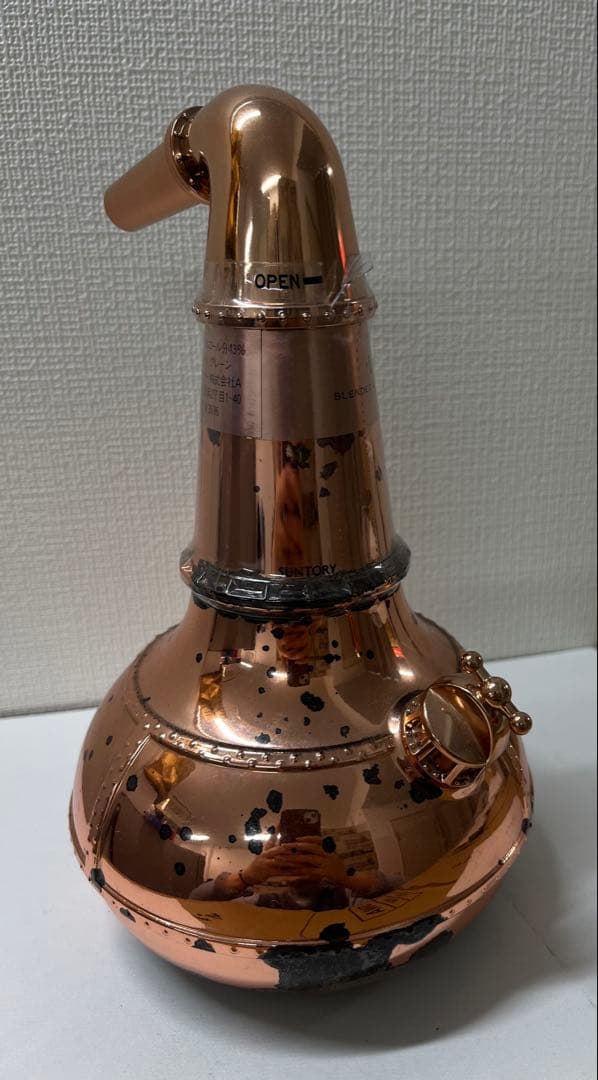 【未開栓・特級】サントリー古酒ポットスチル型ボトル ウイスキー760ml 43%