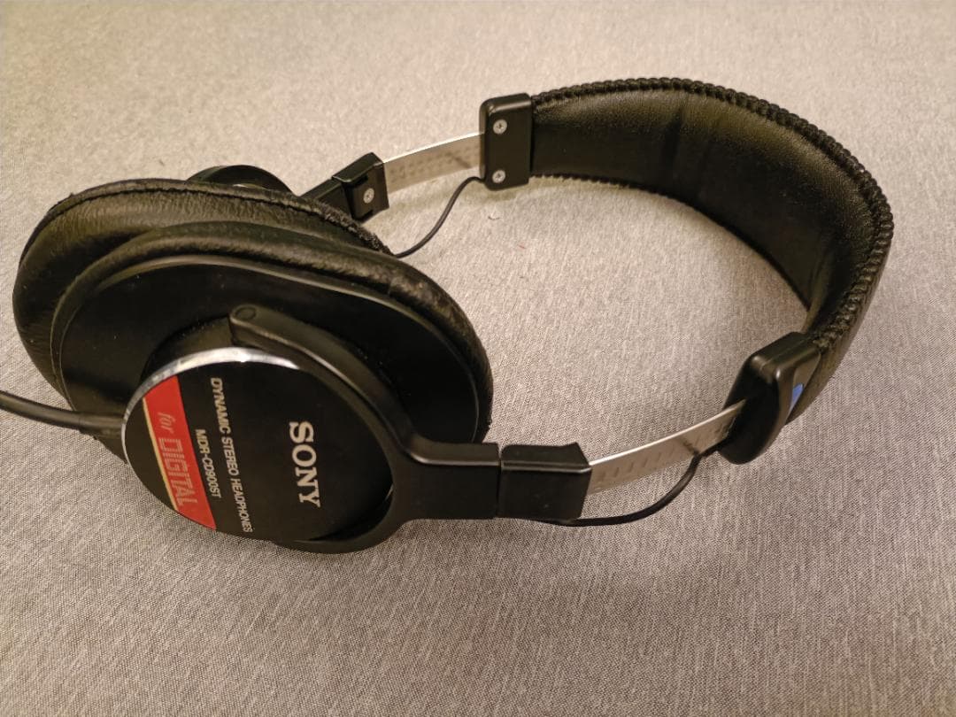 SONY MDR-CD900ST スタジオ モニター ヘッドフォン