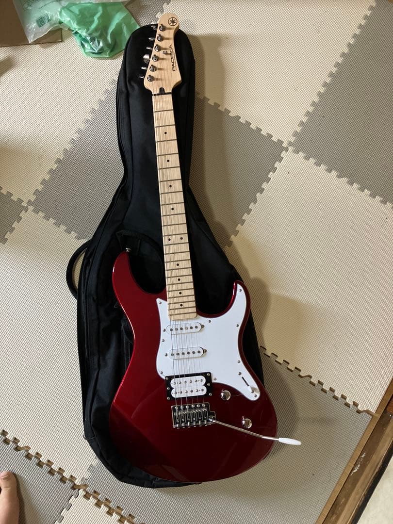 ヤマハ　Pacifica PAC112VM