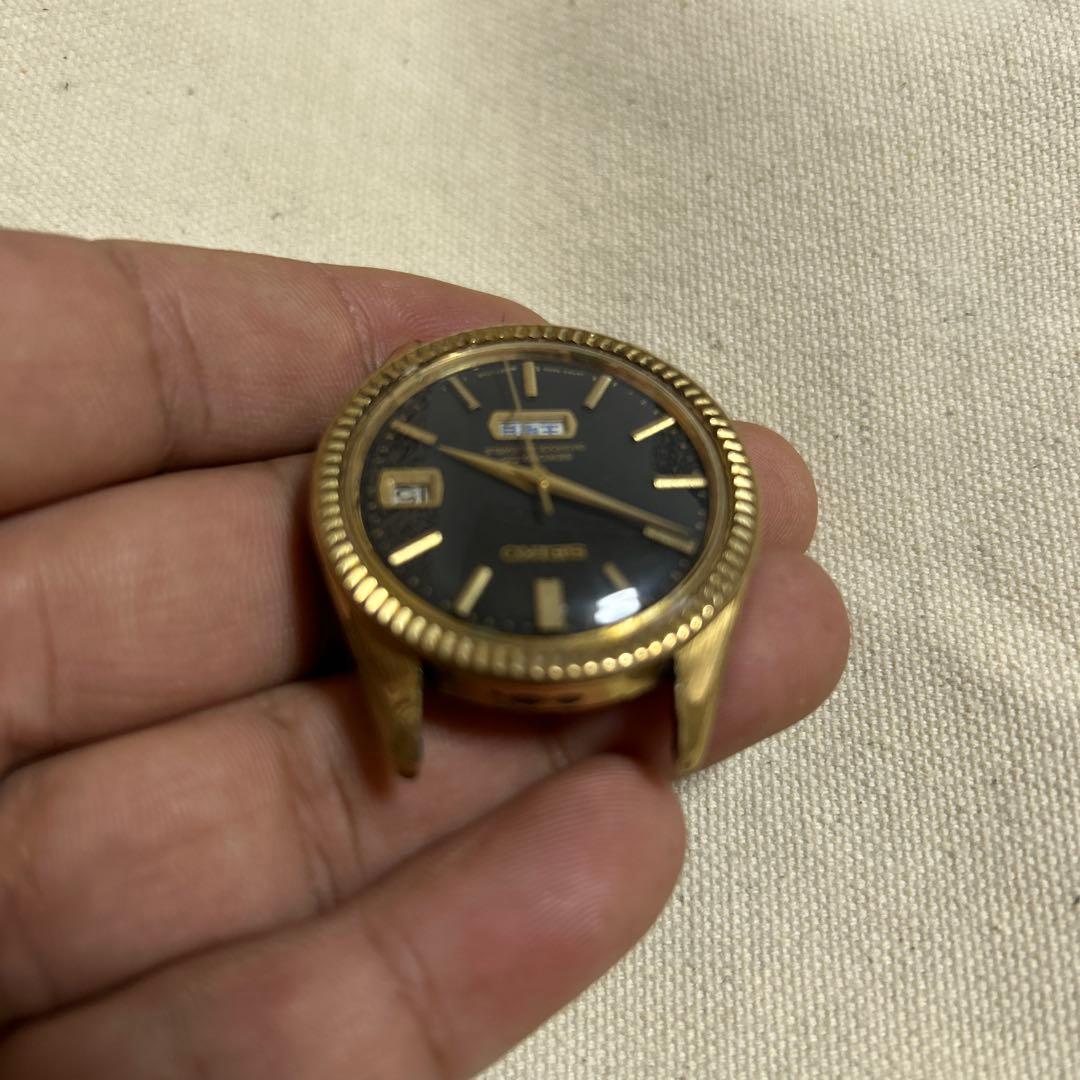 n*1様 Seiko 自動巻き 腕時計 ゴールド ブラック