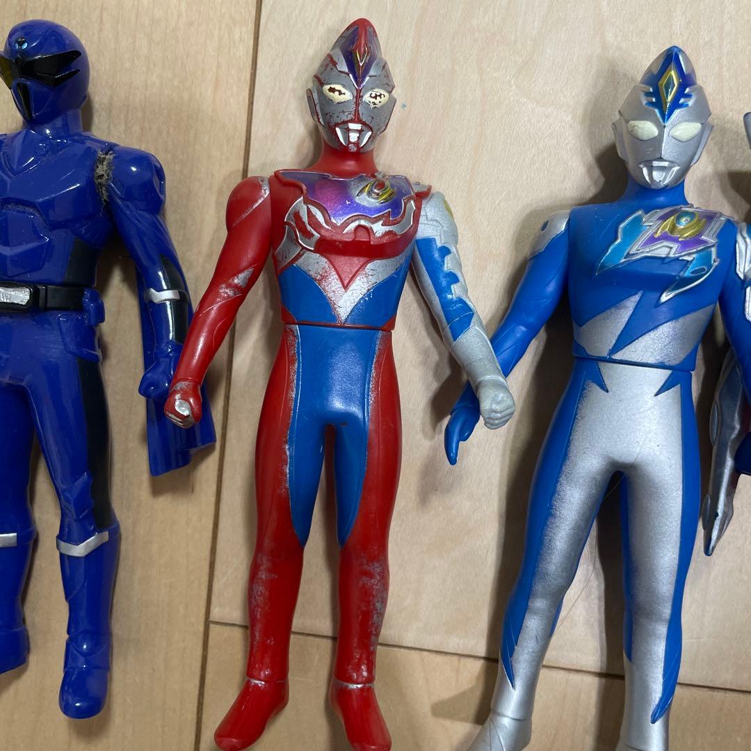 ウルトラマンフィギュア、その他ヒーロー130体ほど