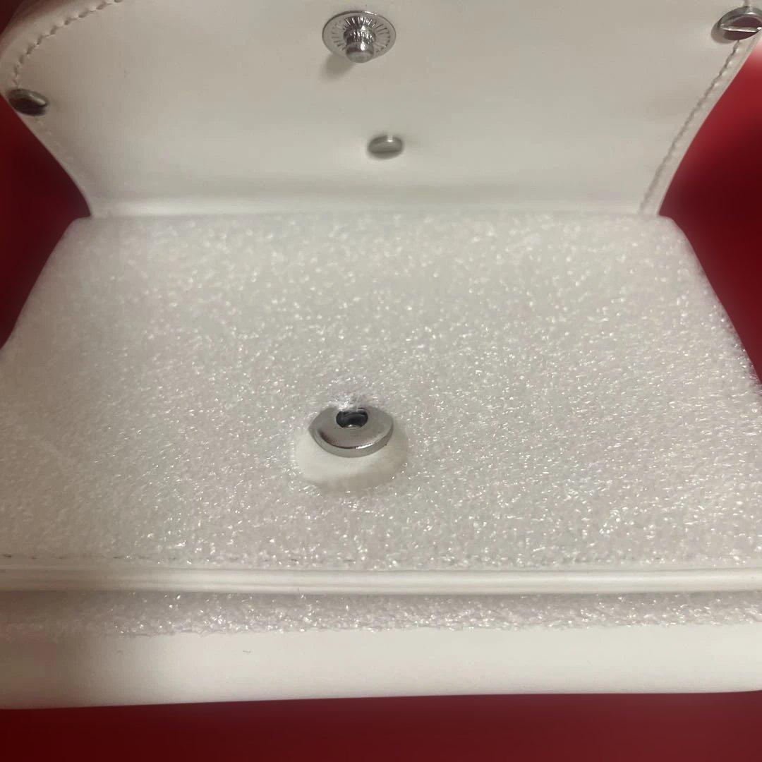 新品 DIESEL ホワイト 三つ折り財布 09887