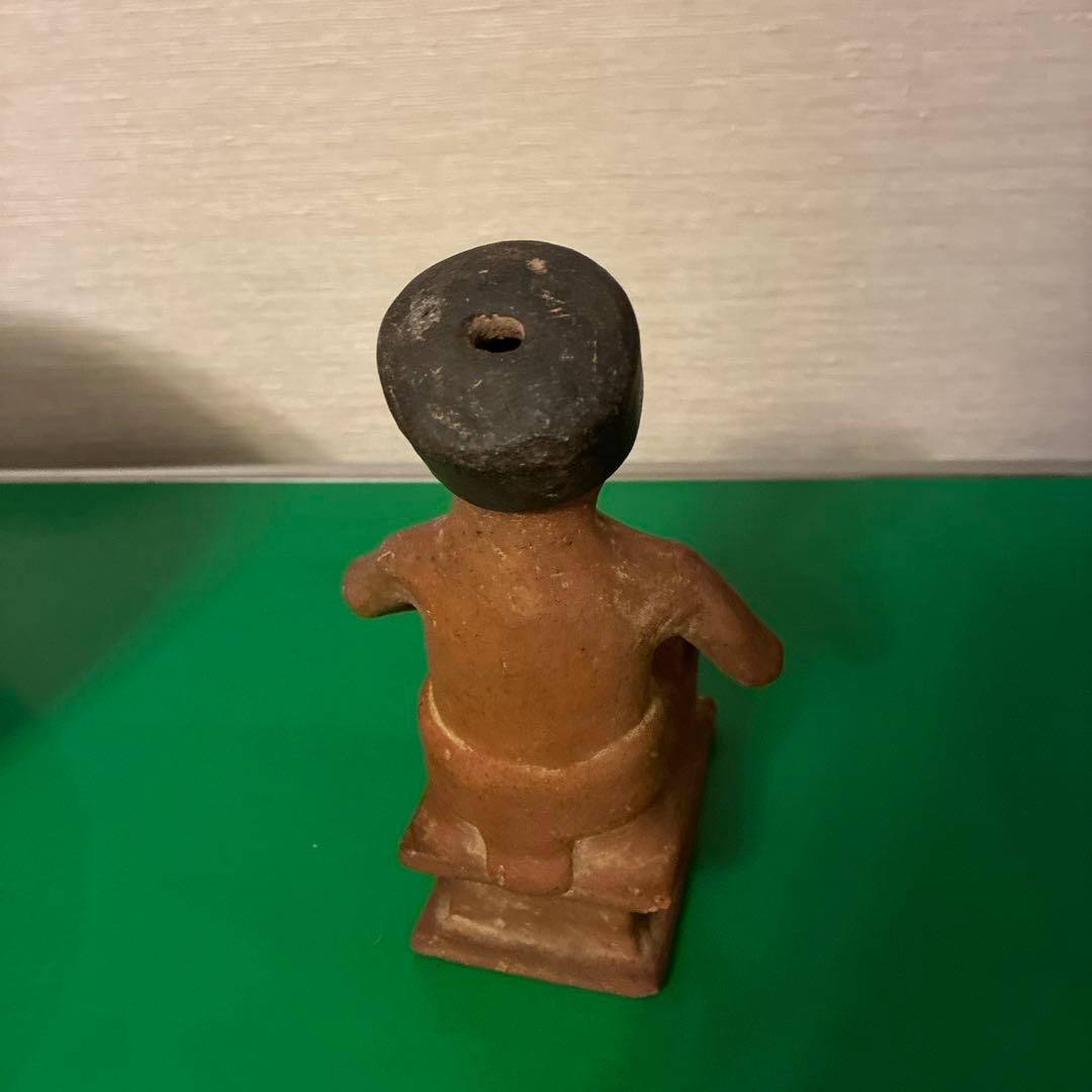 プレコロンブスの男性の彫刻の破片