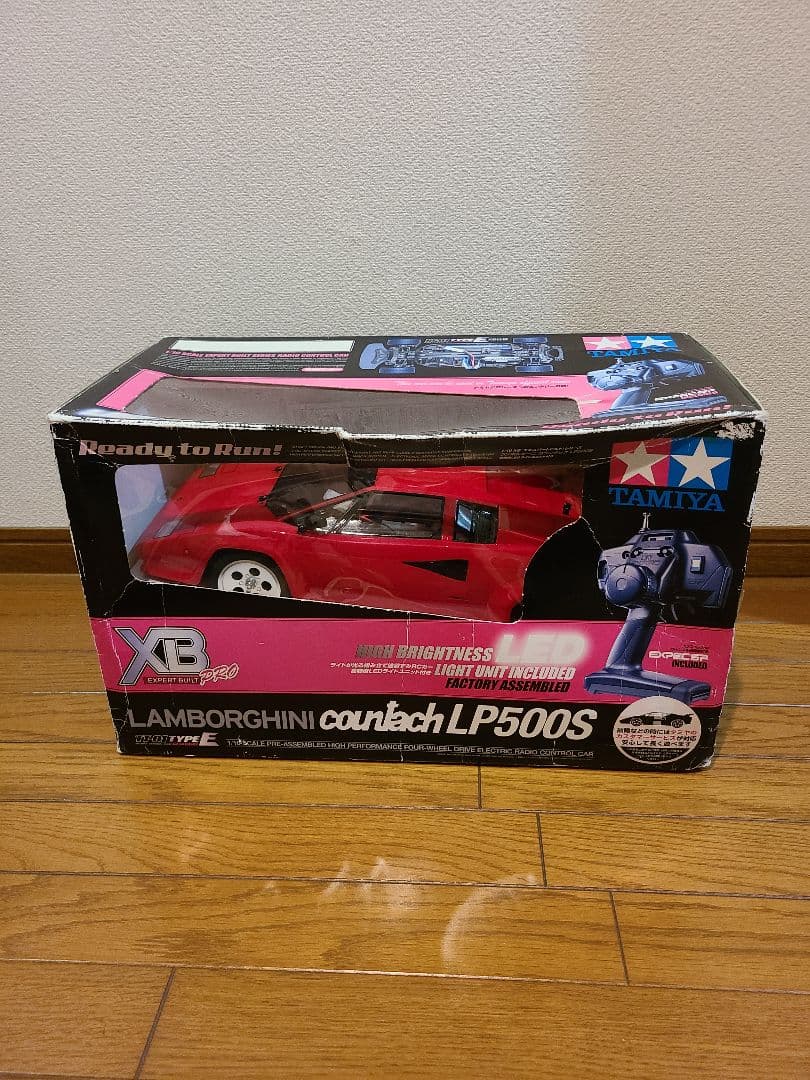 タミヤ　XB　ランボルギーニカウンタックLP500S　RC完成品