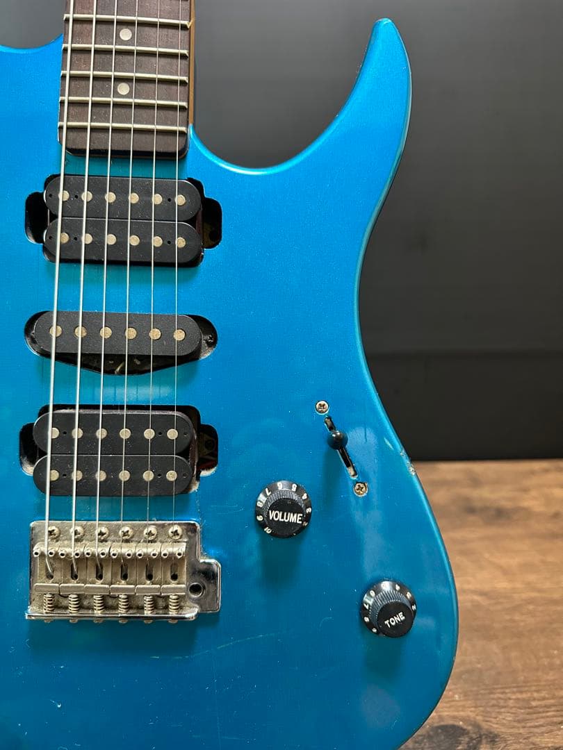 YAMAHA　ADVANCED FORM　YGX-121D　エレキギター