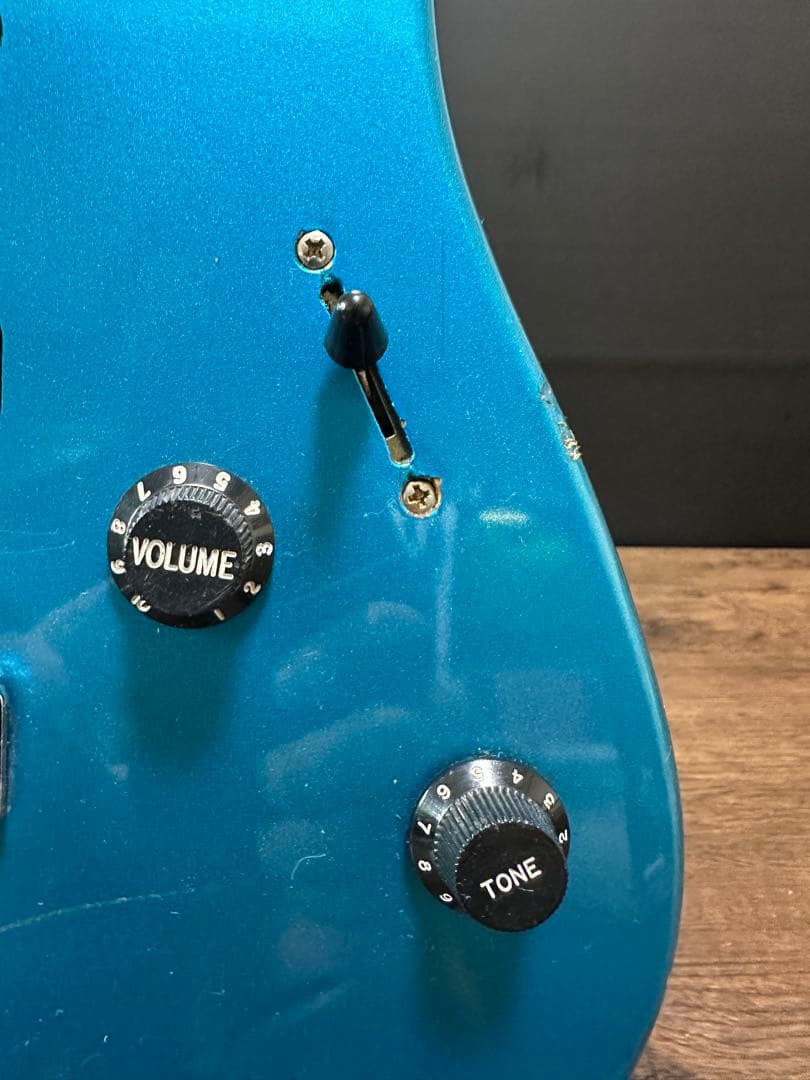 YAMAHA　ADVANCED FORM　YGX-121D　エレキギター