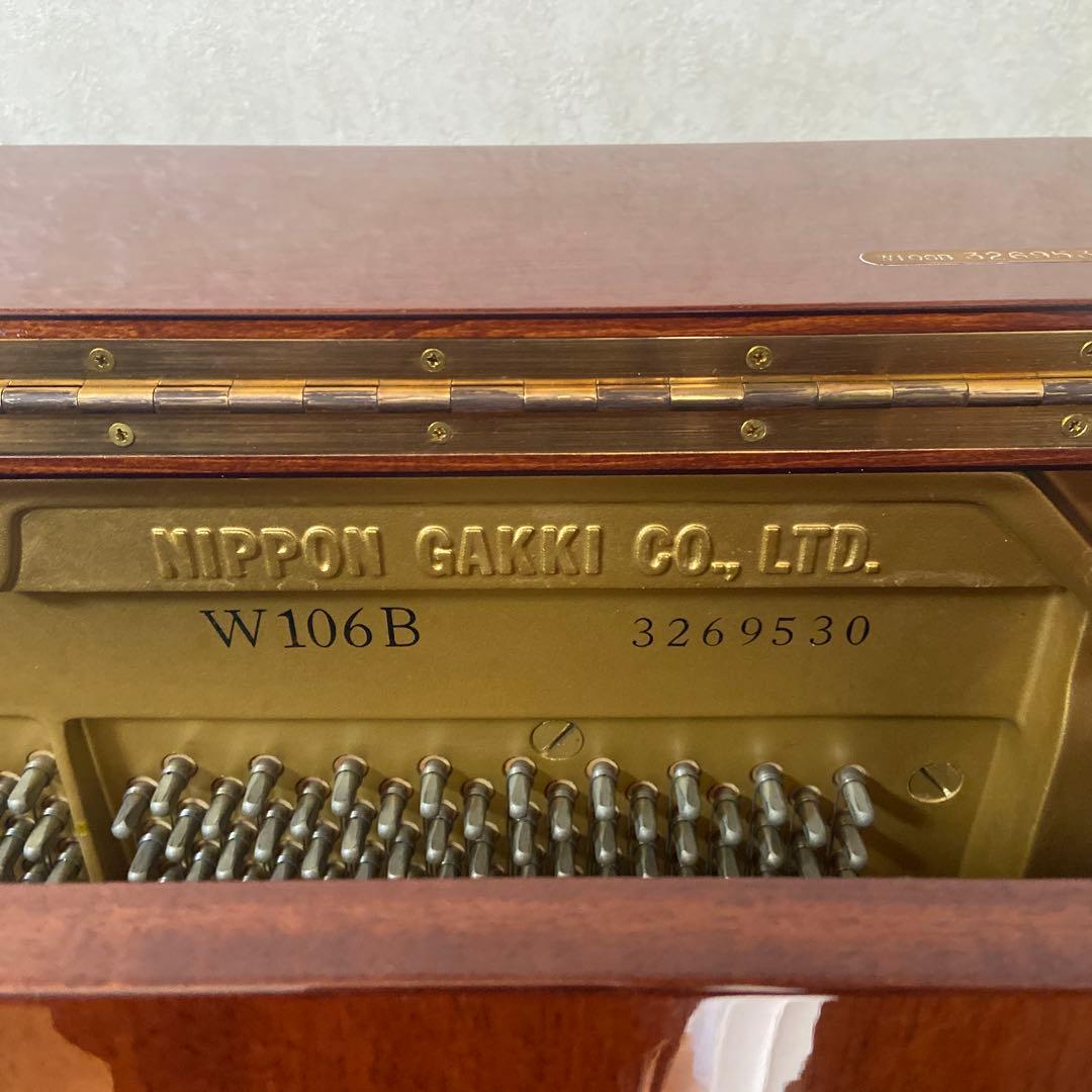 YAMAHA W106B アップライトピアノ　木目調　猫足タイプ