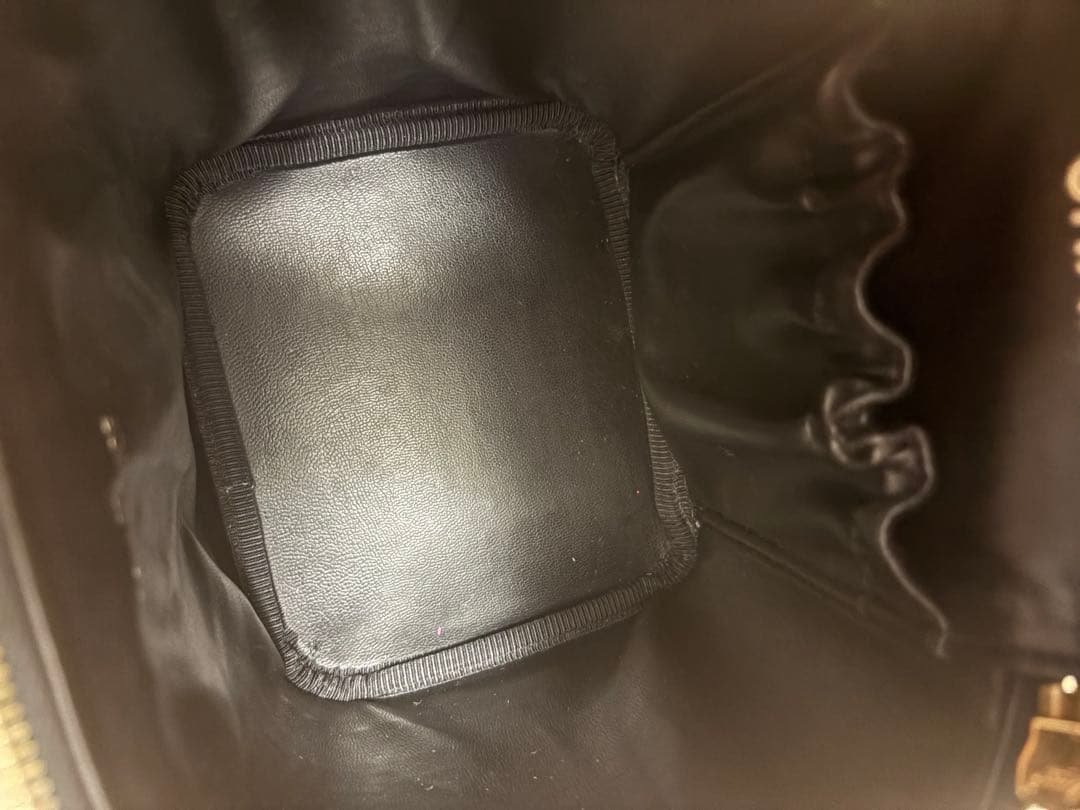 CHANEL バニティ　バッグ　化粧ポーチ