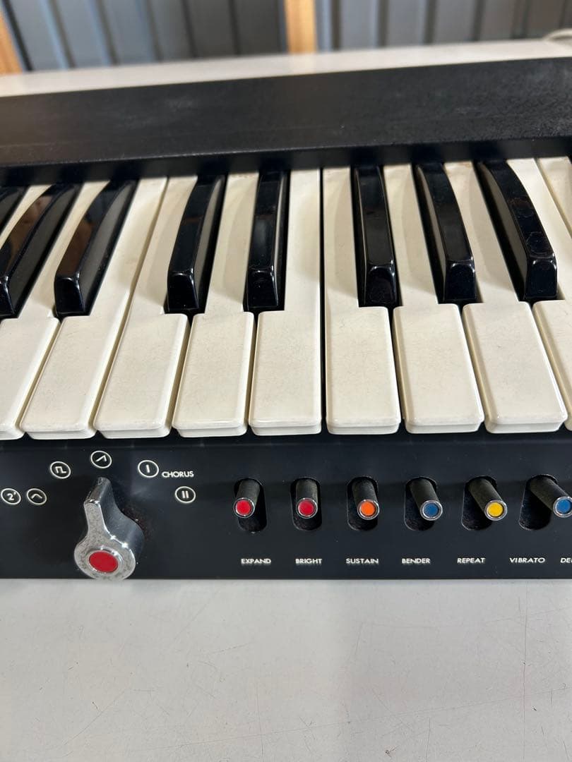 mini KORG-700S アナログシンセサイザー