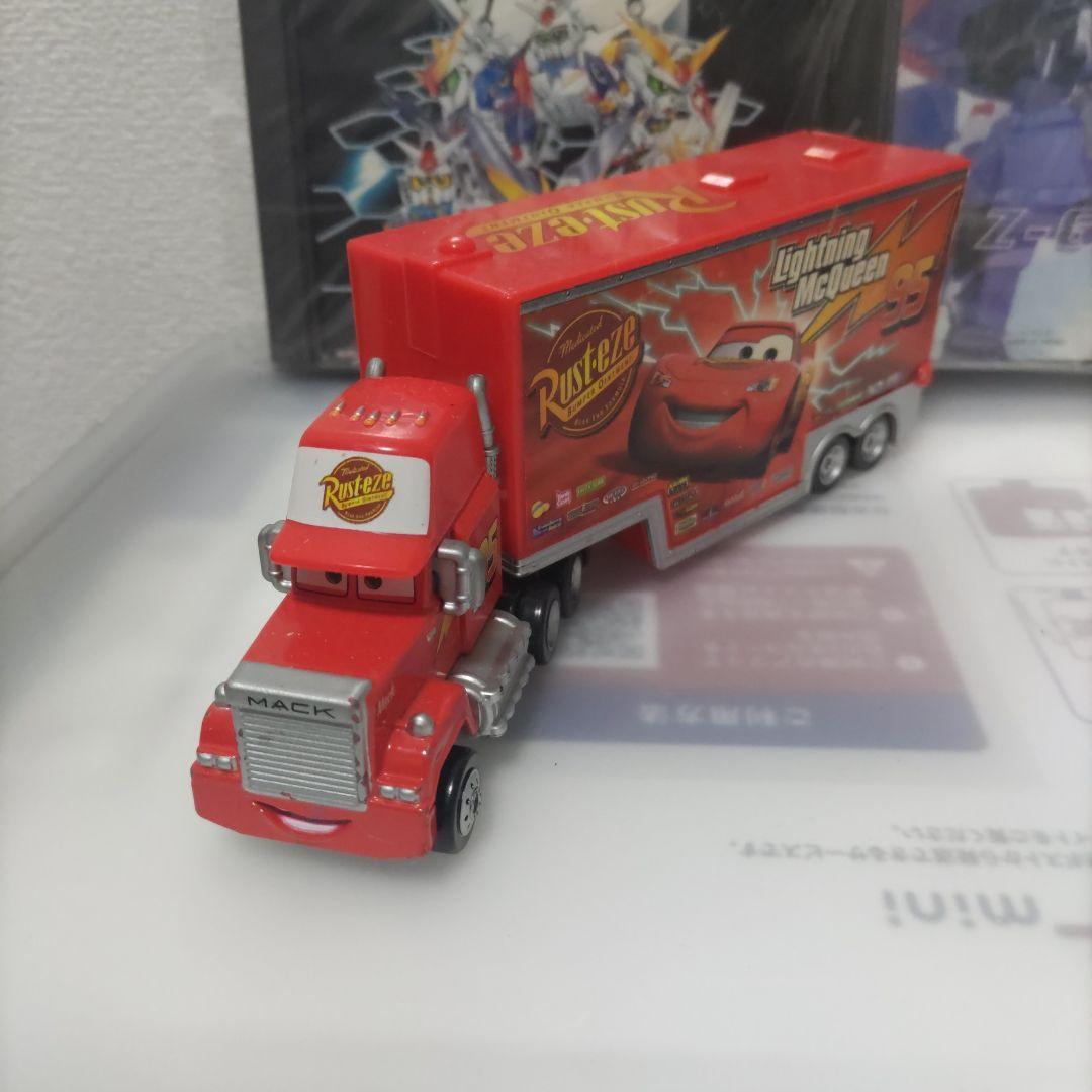 希少ディズニーピクサー2006年初期モデルカーズ ライトニングマックイーンセット