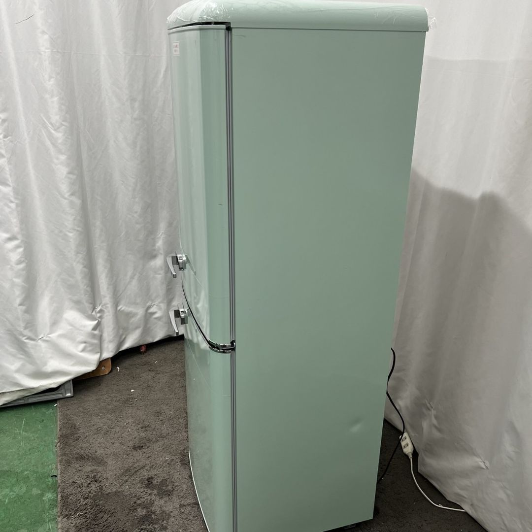990　【未使用・展示品】　冷蔵庫　レトロ　一人暮らし　綺麗　設置無料