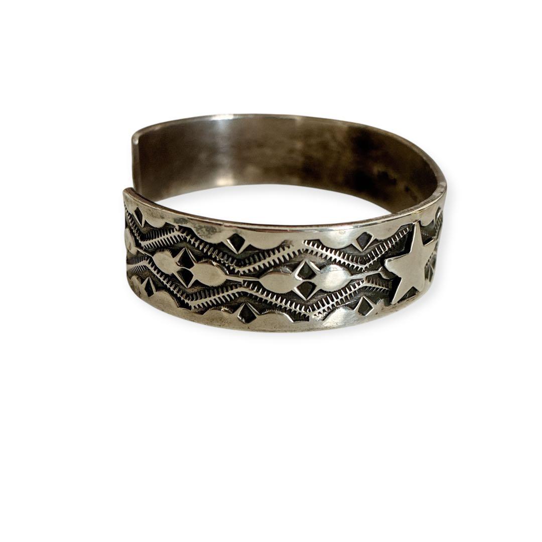 サンシャインリーブス SunshineReeves BEAMS スター バングル