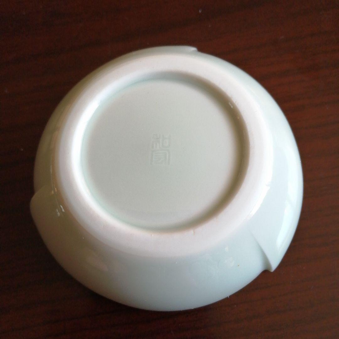 待田和宏　青白磁香合　8cm