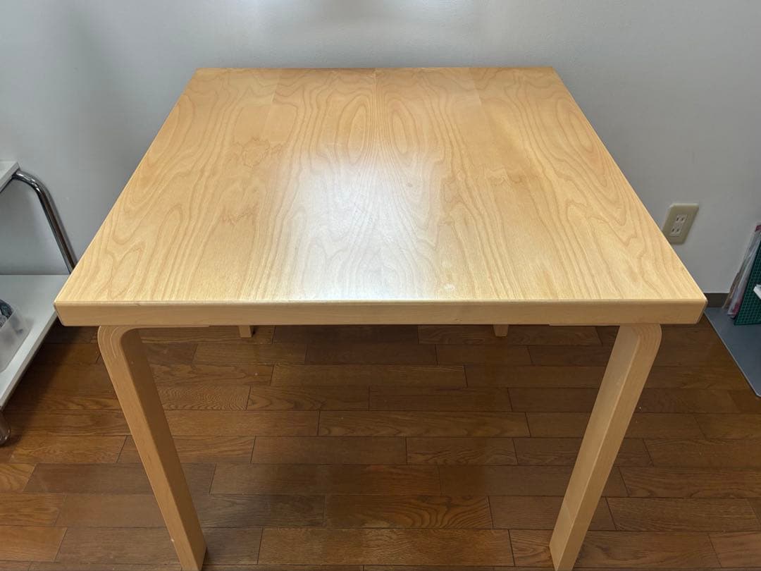 アルテック ダイニングテーブル 81c 75×75