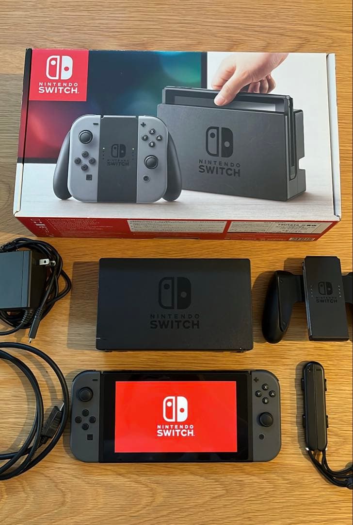 【中古美品★おまけ付き】Nintendo Switch 本体 グレー