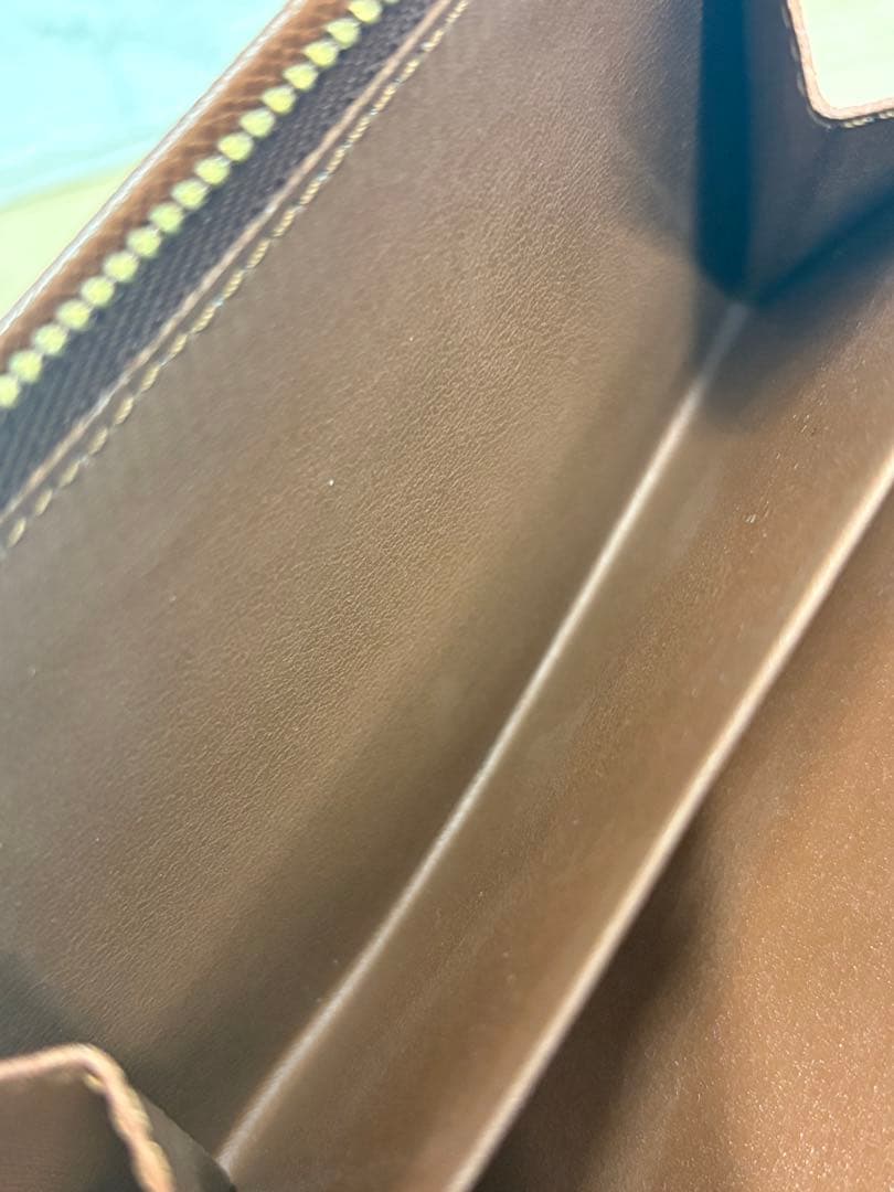 LOUIS VUITTON ルイヴィトン　折り財布　モノグラム　ユニセックス