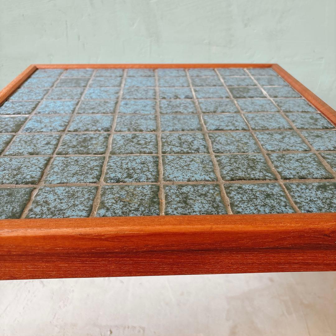 デンマーク　チーク材　タイルトップ　サイドテーブル　北欧家具　北欧ビンテージ