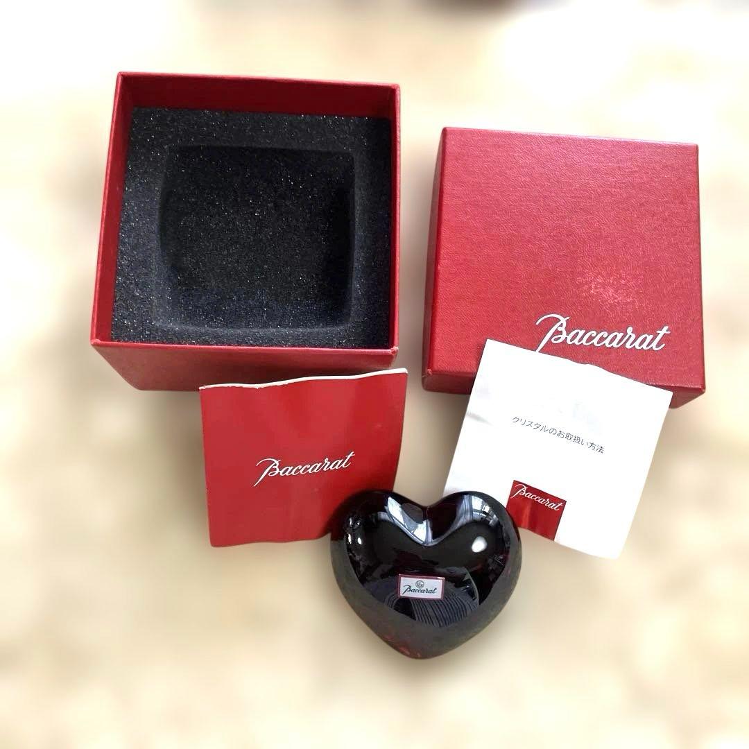 ＢＡＣCARAT 美しいレッドハ－トクリスタル　箱付き新品未使用品