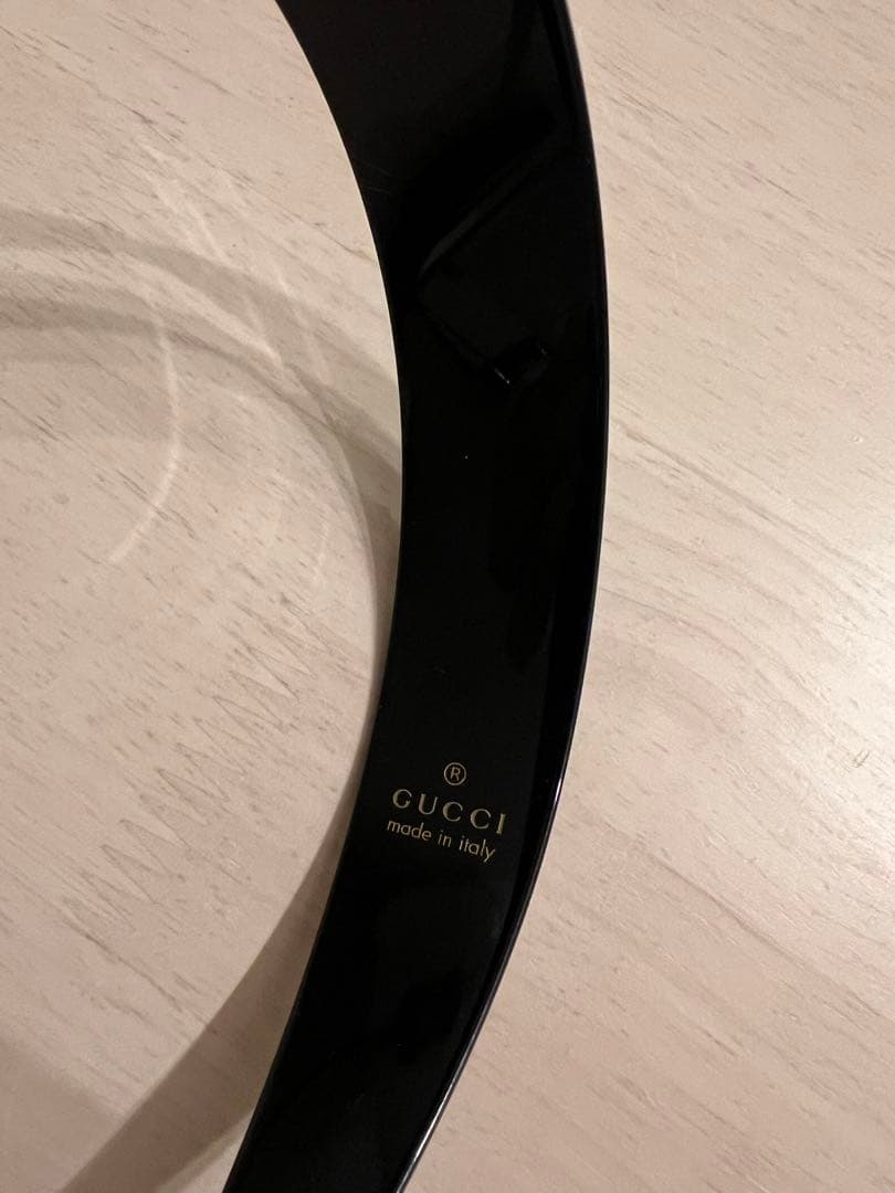 GUCCI ブラック ストーン付き ヘアバンド