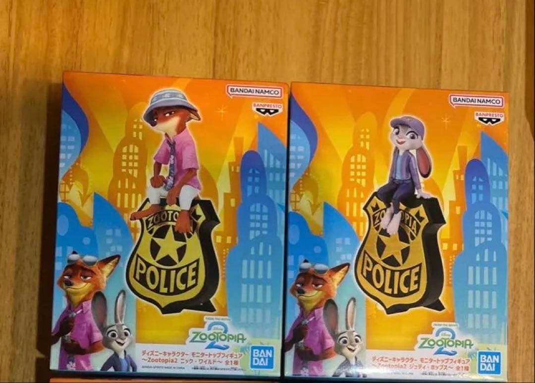 ズートピア　ニック　ジュディ　モニタートップフィギュア 4体セット