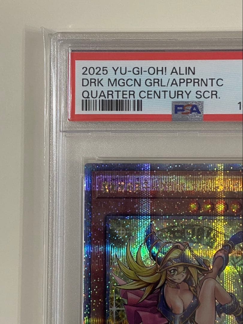 PSA10 魔術師の弟子－ブラック・マジシャン・ガール 25th