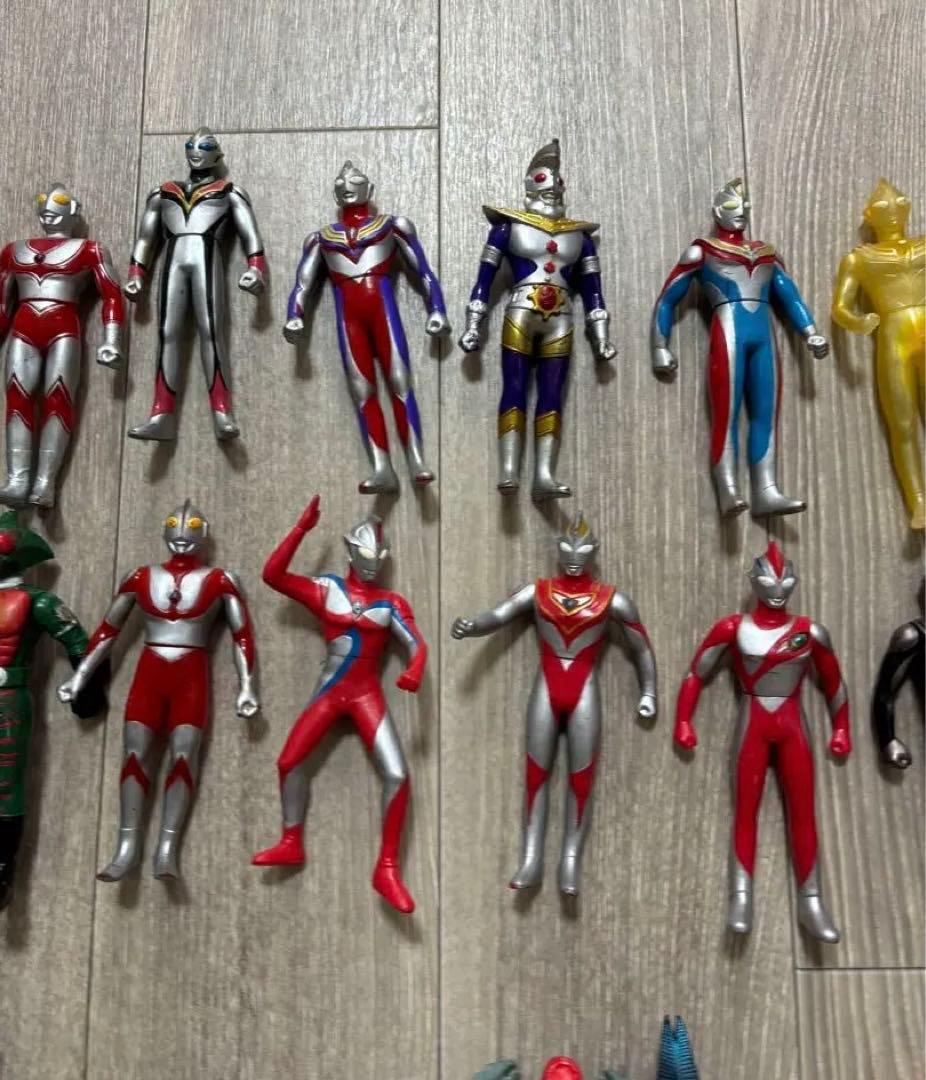 ジャンク　仮面ライダー　ウルトラマン　ソフビ　大量　まとめ売り