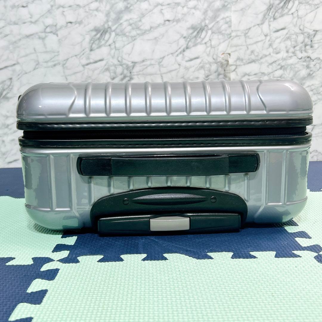 RIMOWA SALSA サルサ 856.52機内持 込サイズ 35L 2輪