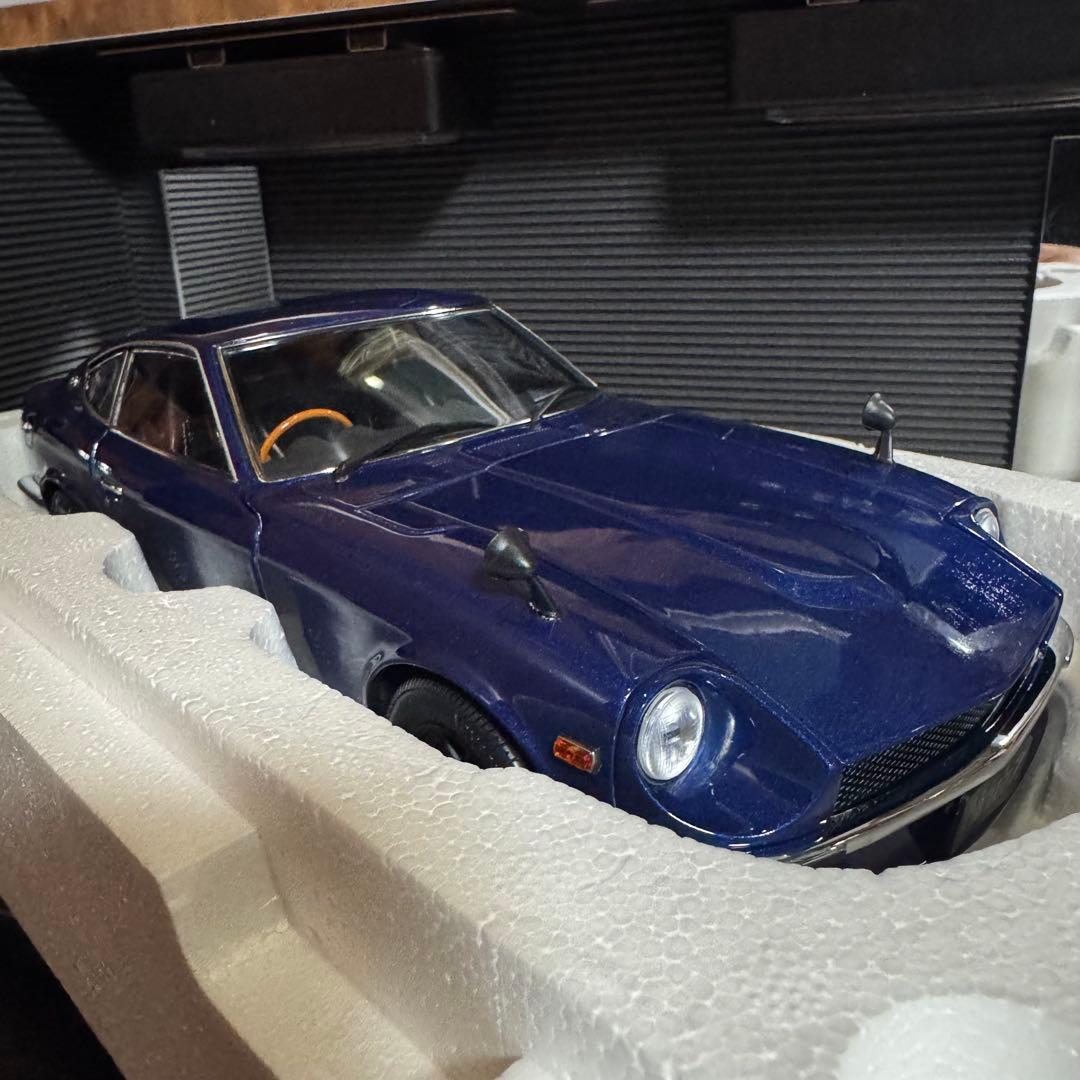 絶版未展示品 京商 1/18 フェアレディZ S30 Street Sports