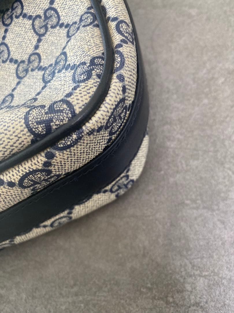 GUCCI GGパターン ショルダーバッグ ネイビー/アイボリー