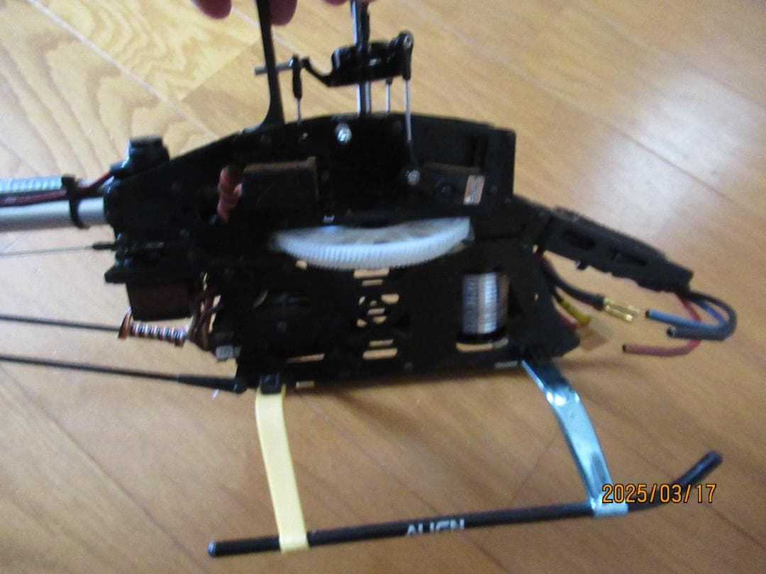 ラジコンヘリコプター（電動）