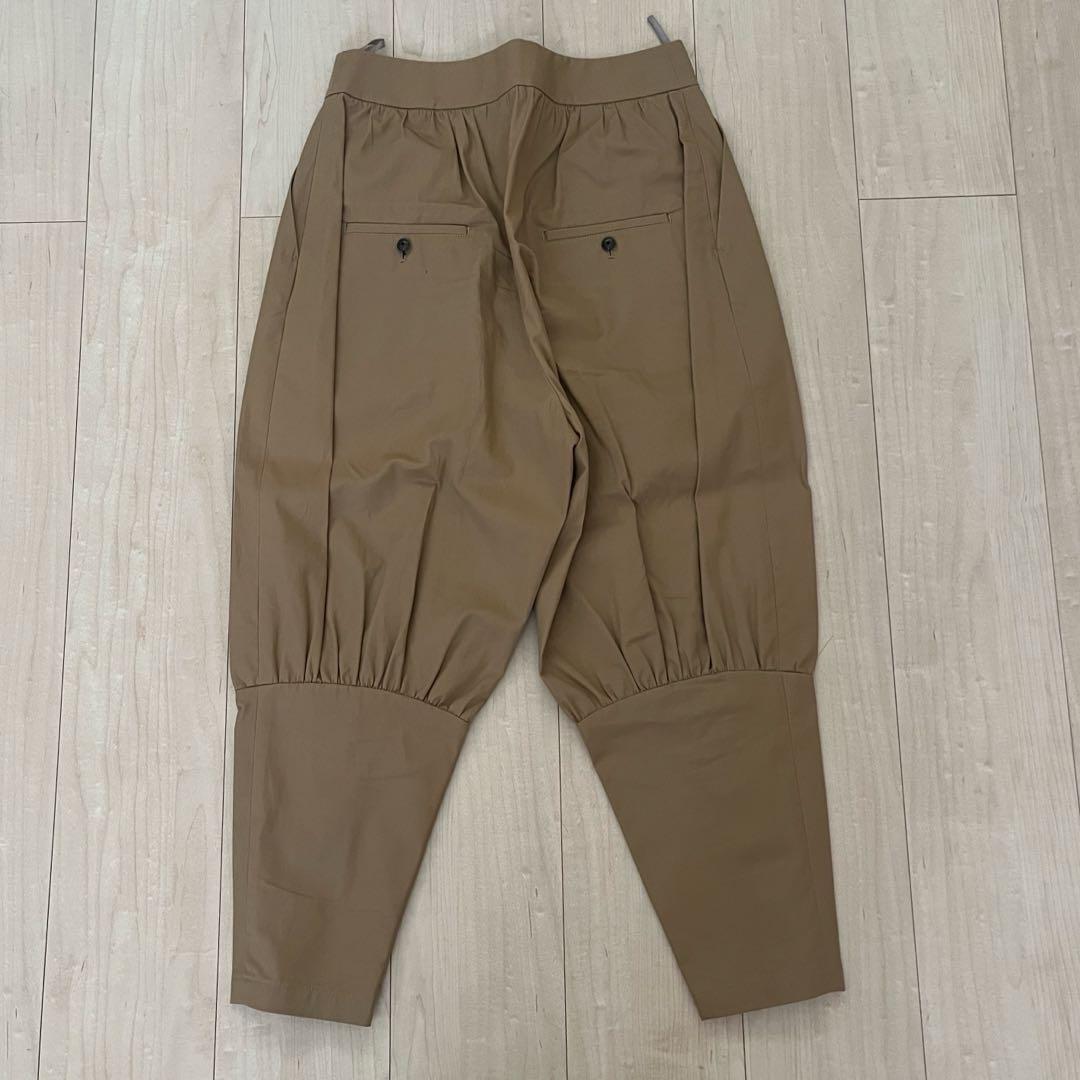 mina perhonenチノサルエルパンツ