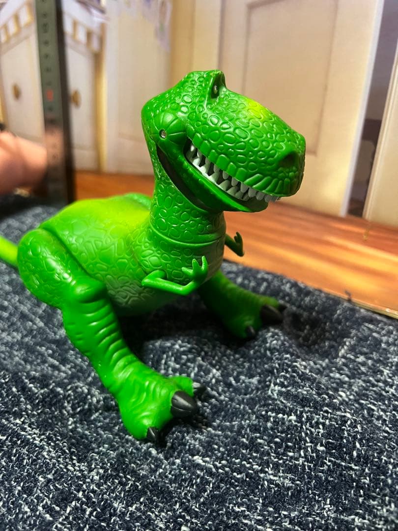 ディズニー　トイストーリー　レックス　ドクターポークチョップ　フィギュア