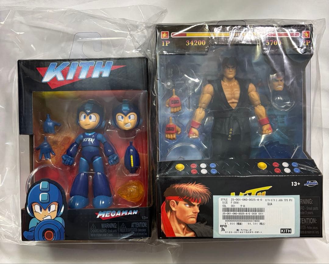 2セット　KITH CAPCOM リュウ megamanフィギュア