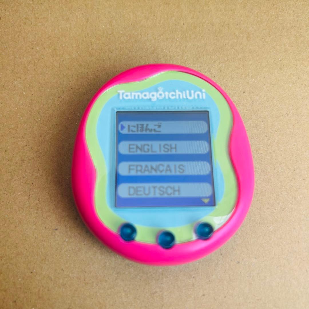Tamagotchi Uni ピンク USBケーブル付 動作品