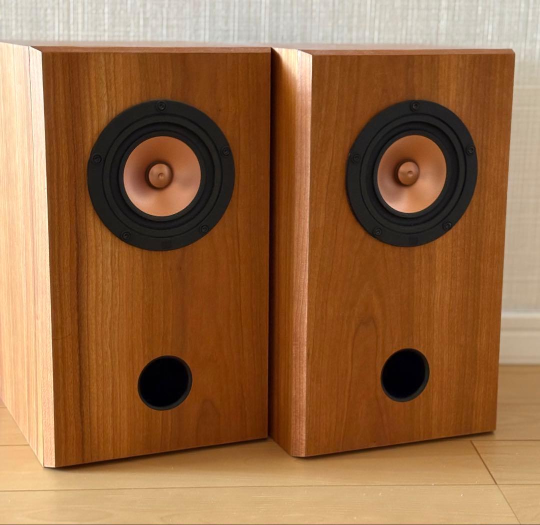 Mark audio PLUVIA7HD 木目エンクロジャー