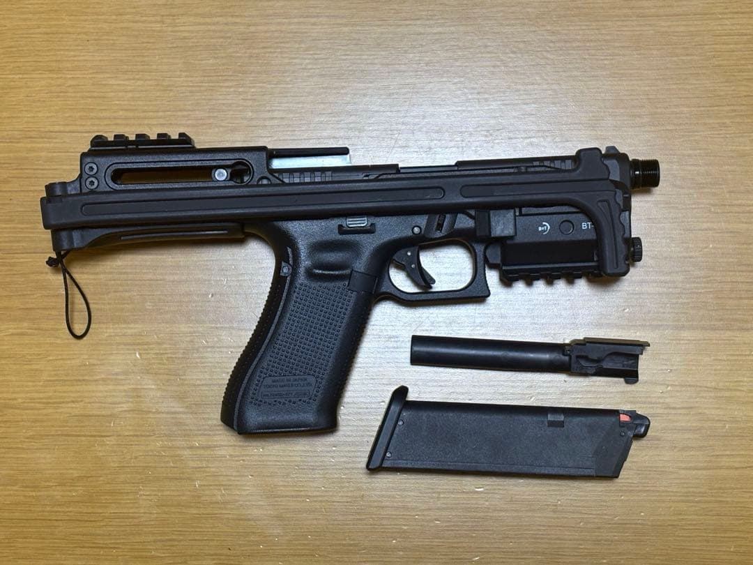 東京マルイG17gen5 B&T USW-G17コンバージョンキット