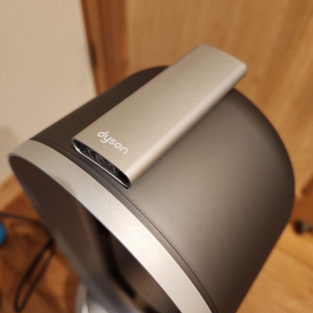 ダイソン　空気清浄機能付ファンヒーター　hot+cool　HP 00 IS N
