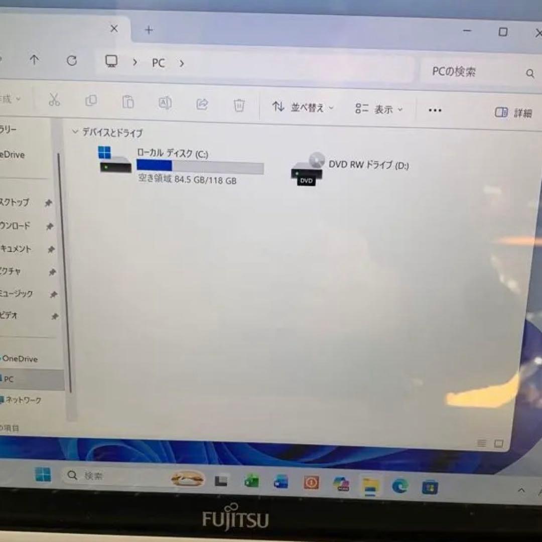Fujitsu タッチパネルi5/6/SSD 128GB office2024