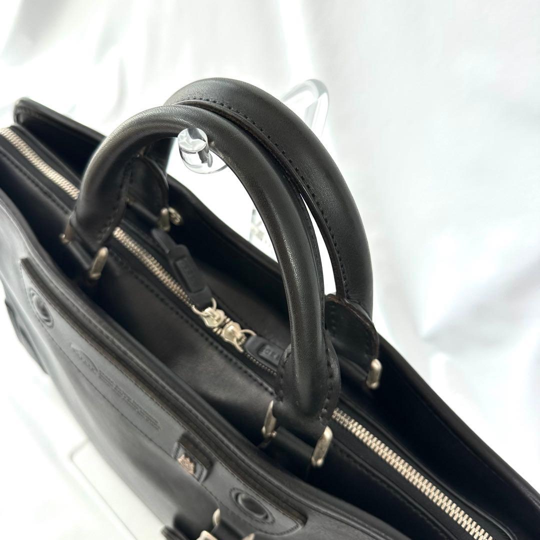 【専用】CORBO Famiglia コルボ レザー ビジネスバッグ 黒