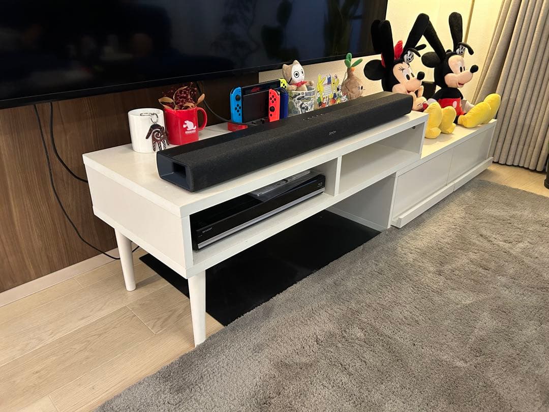 【うさぎ】薄型 伸長式 テレビ台 白 幅105-196cm ニトリ