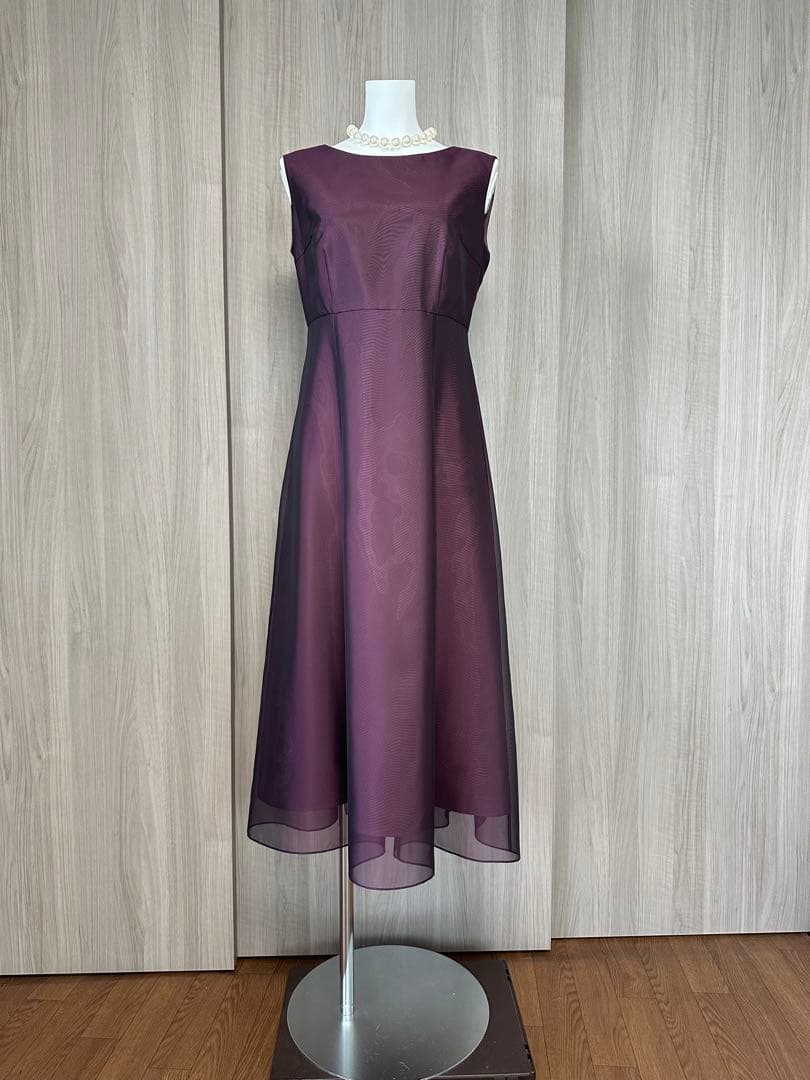 未使用　東京ソワール　MARIKO KOHGA バーガンディードレス