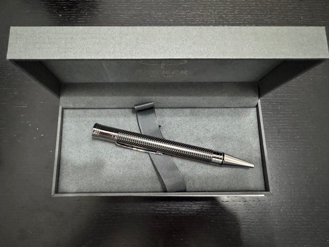 パーカー デュオフォールド プレステージ ブラックシェブロンRT ボールペン