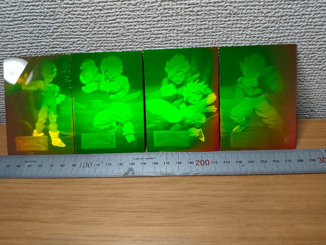 ドラゴンボールZ 3Dホログラムカード　4枚