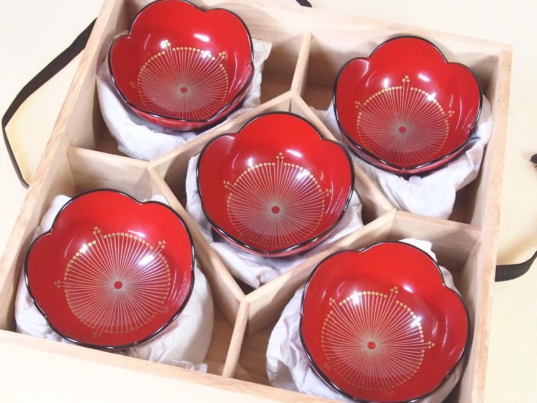 【良品】輪島塗 紫雲堂 蒔絵付き 梅小鉢10客 向付/珍味器 朱塗 漆器/食器