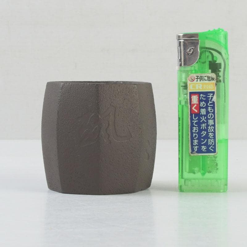 茶道具　十四代宮崎寒雉造　八角蓋置　銘颯々　裏千家十五代鵬雲斎極め箱　V9345