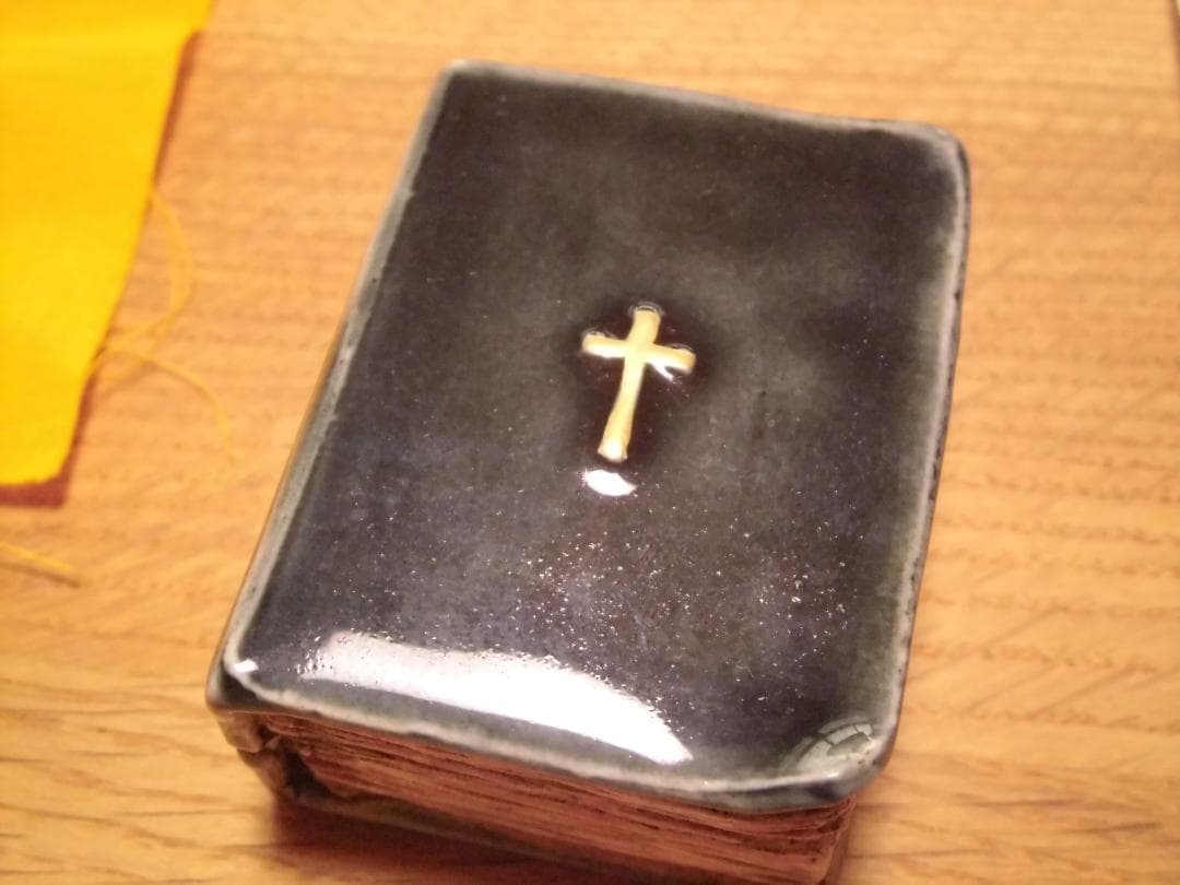 今岡三四郎作　聖書　香合　共箱 　クリスマス