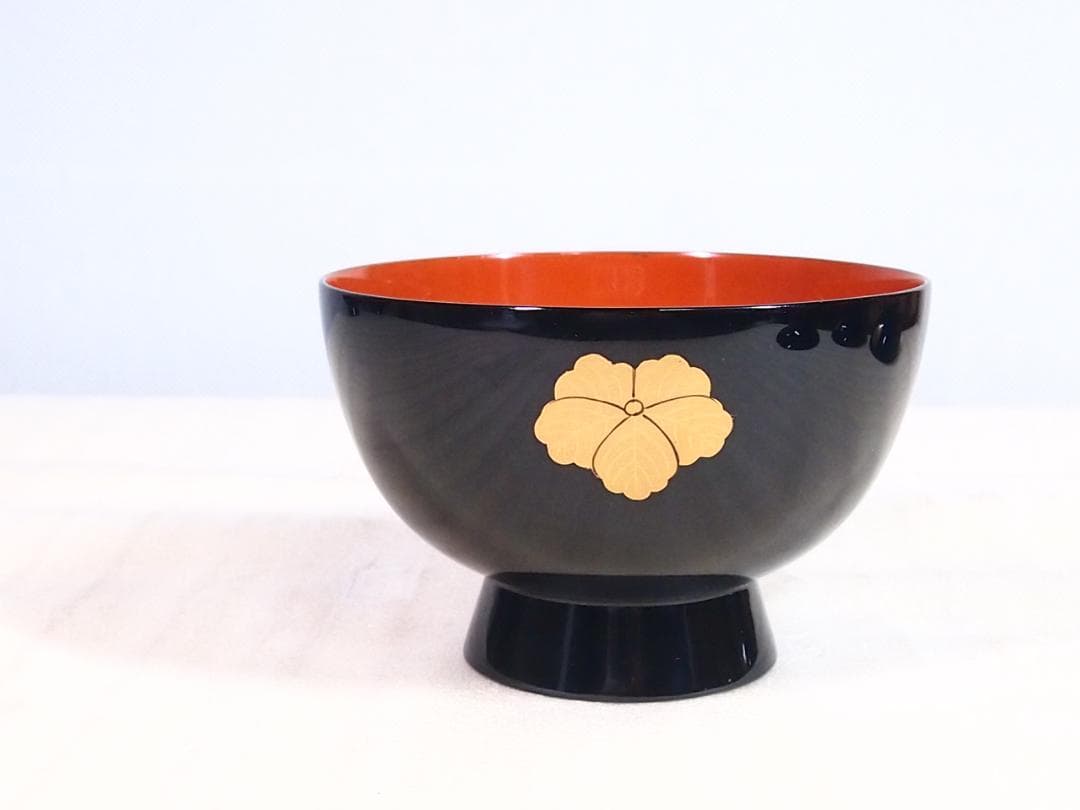 【未使用】輪島塗 熊野茂次 蔦蒔絵/蔦文 四つ椀5客 入れ子椀 布着本堅地 漆器